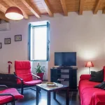 公寓 Agamennone- 20 Meter Vom Entfernt Mit Einer Moeblierten Terrasse- By Interhome
