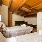 公寓 Agamennone- 20 Meter Vom Entfernt Mit Einer Moeblierten Terrasse- By Interhome *