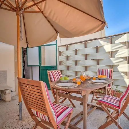Agamennone- 20 Meter Vom Entfernt Mit Einer Moeblierten Terrasse- By Interhome Punta Secca